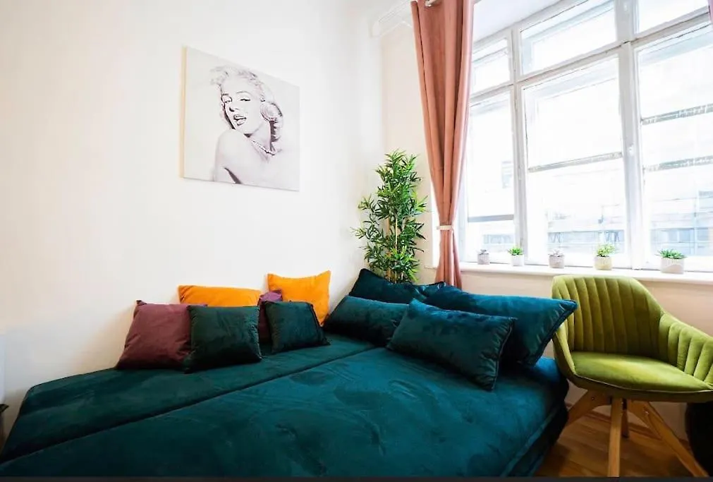 Apartment Cozy Flat - 10Min To City Center ! Vienna Austria