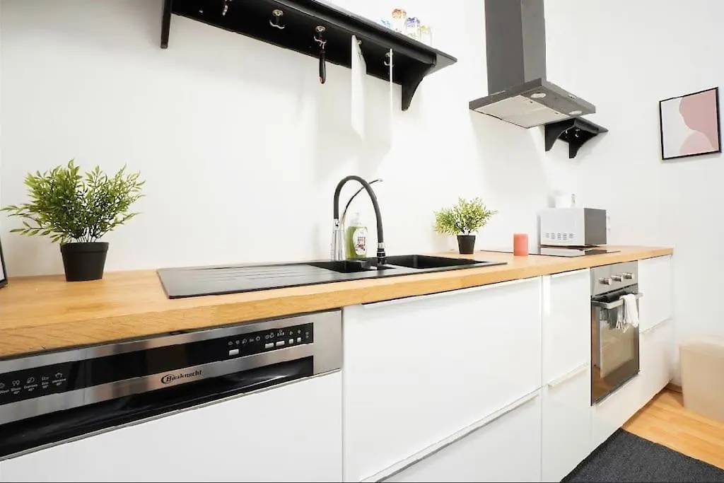 Cozy Flat - 10Min To City Center ! Vienna 0*,